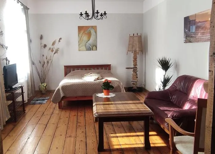 Toma Street Apartments